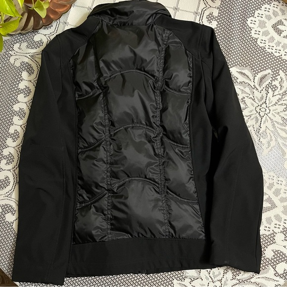 IZOD spring jacket - Picture 3 of 3